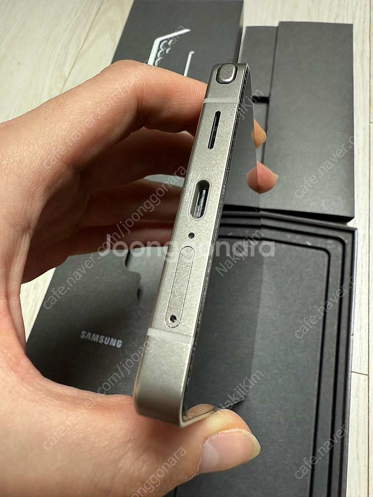 갤럭시 S25 울트라 256GB, 블랙, 삼케플 가능--5