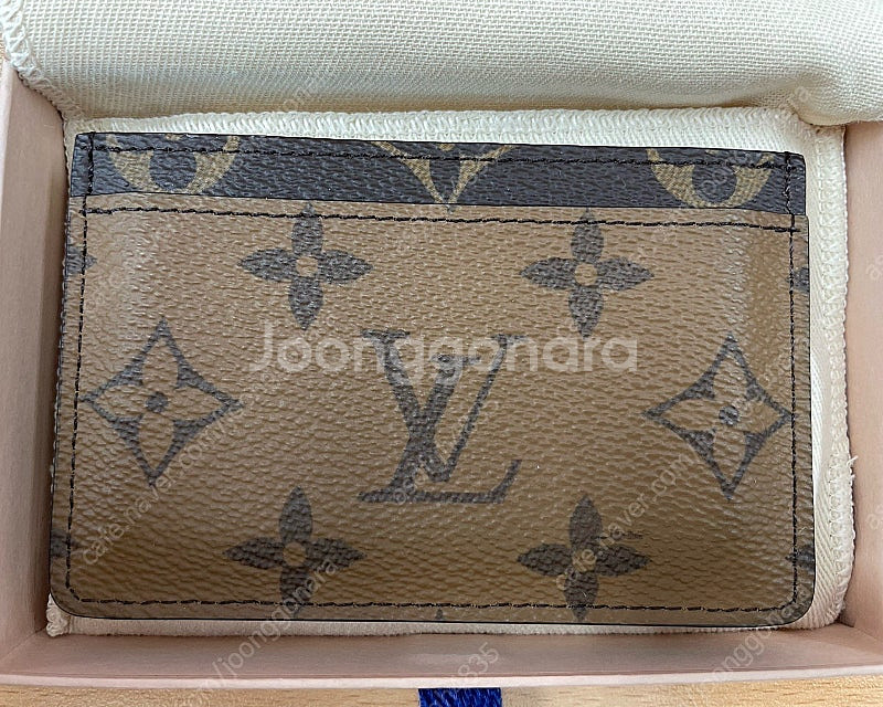 [정품] 루이비통 카드 홀더(모노그램 리버스) 판매합니다--6