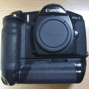 캐논 EOS-1 HS
