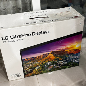 LG 27인치 울트라파인 5K (썬더볼트)