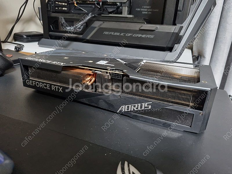 GIGABYTE AORUS Master 지포스 RTX4...--4