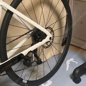 자전거 휠 팝니다. [DT er1400]