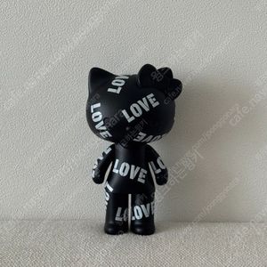 헬로키티 블랙시리즈 LOVE 한정판 미개봉