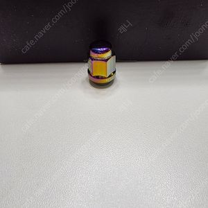 레인보우 휠 너트