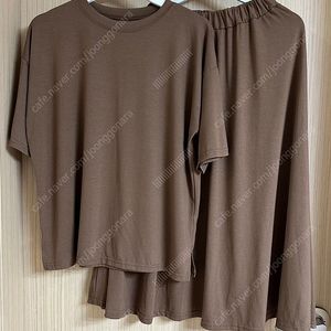 가격내림 신품급 찰랑치마세트 치마셋업 홈웨어 마실룩 여성상하룩 사이즈55-77