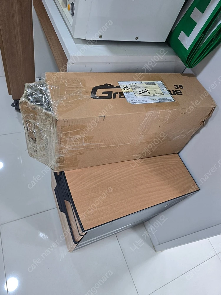 할리 브레이크아웃114 순정 머플러 엔드 이미지