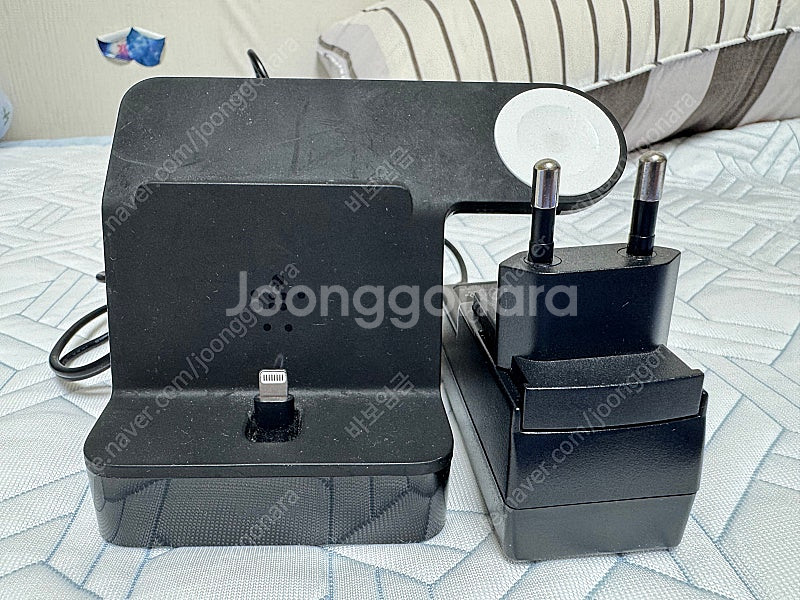 벨킨 2in1 애플 8핀,애플워치 충전기--1