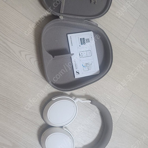젠하이저 모멘텀4 헤드폰