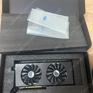 XFX 라데온 RX 7700 XT SWFT 팝니다