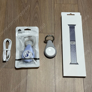 애플워치 정품 나이키 스포츠 루프 40mm 그레이/블루 + 애플워치 무선 충전기