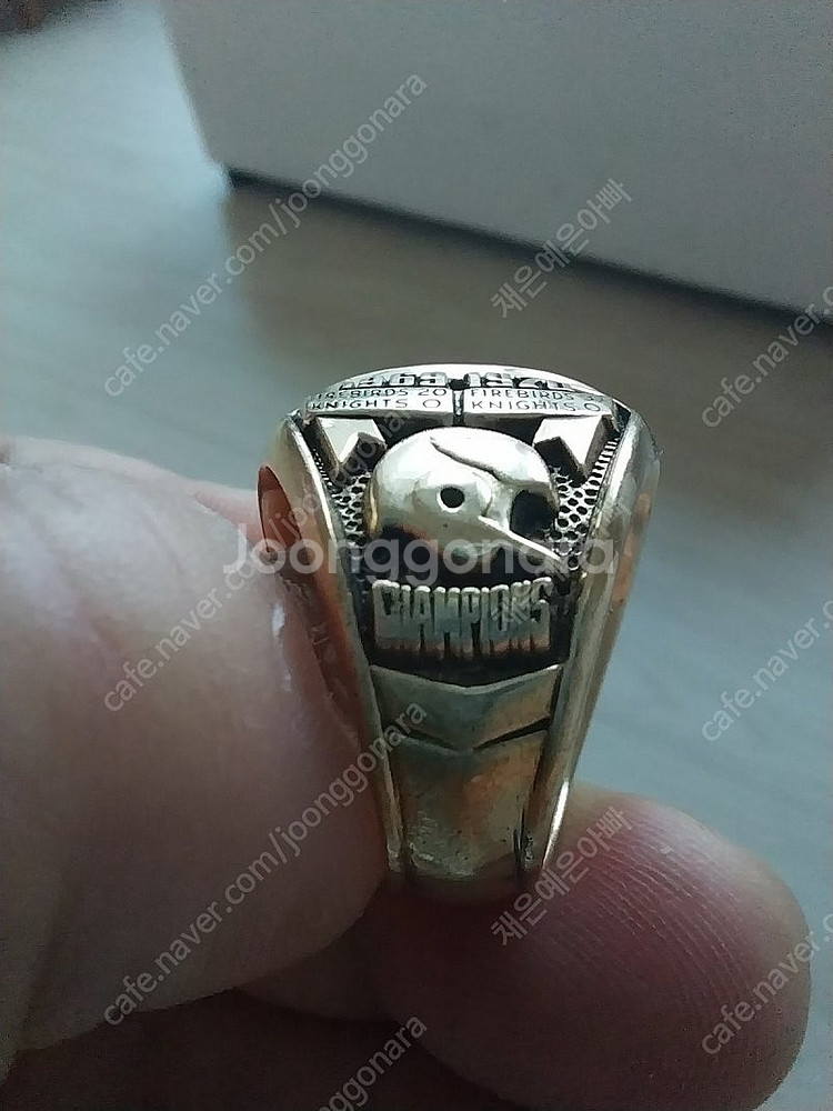 전세계 하나밖에 없는 반지로 롤렉스 요트 마스터 2--2