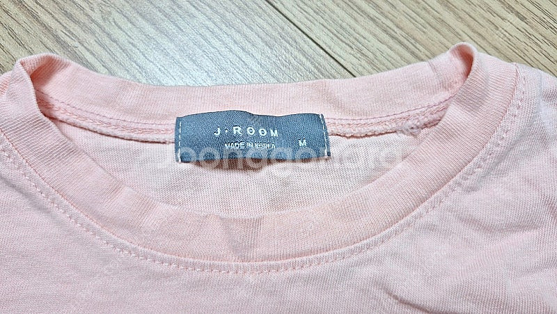 J.ROOM 핑크 스마일 반팔티 (사이즈M, 3~5세) 판매합니다--2