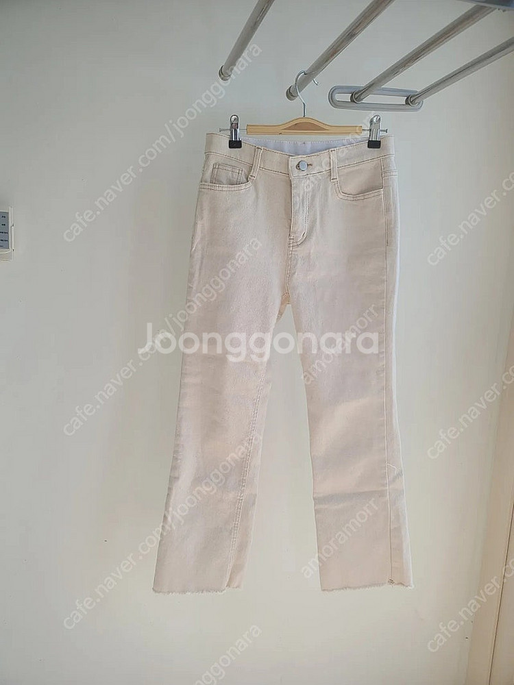 여성 연베이지 스판바지 슬림핏 세미부츠컷 밑단컷팅 팬츠...--0