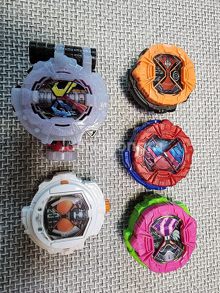 가면라이더 드라이브 드라이버, 가면라이더 제로원 DX 에임즈 샷 라이저, 덴오 건 라이너, 위저드 드라이버, 드래고...--9