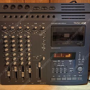 [타스캄] Tascam Portastudio 424 MK II ((내용))