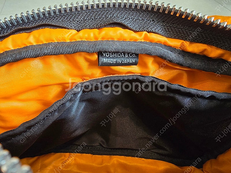 포터 탱커 숄더백 스몰 블랙 S급 판매합니다.--4