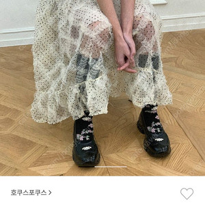 호쿠스포쿠스 도트 프릴스커트