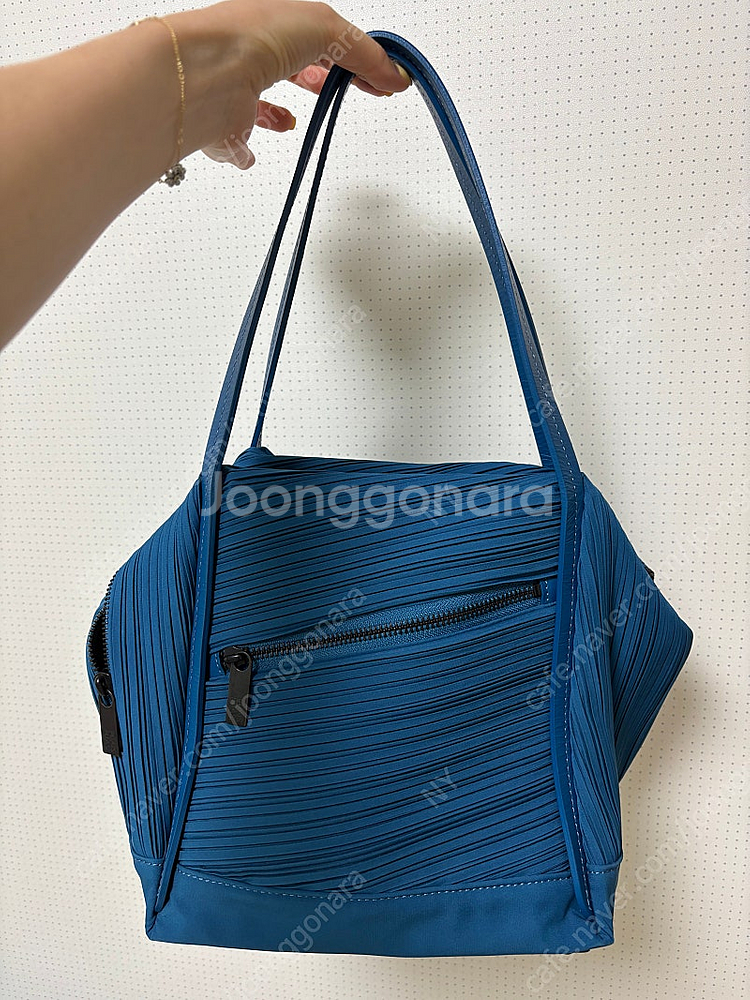 플리츠 플리즈 이세이미야케 바이어스 플리츠 토트백--0