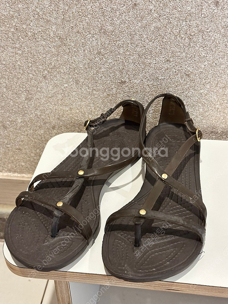 크록스 여성 샌들--0