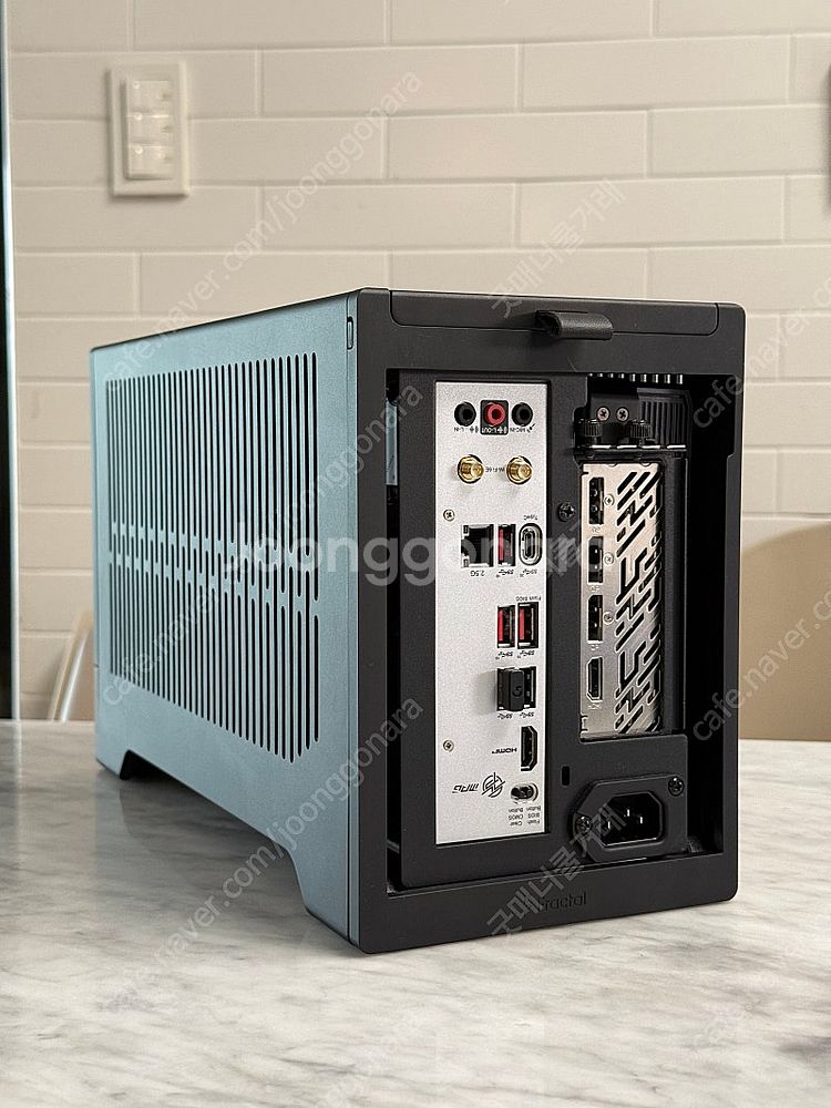 [개인] Fractal terra 9600X, 9070...--3