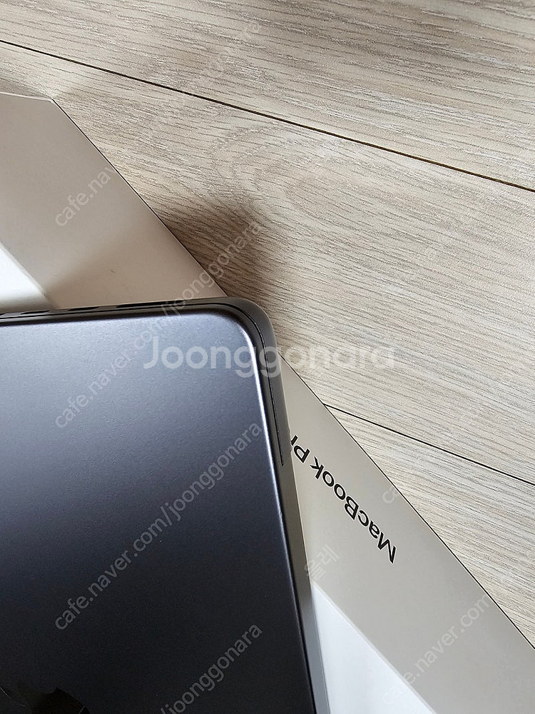 맥북 프로 M3 pro 18gb 14인치 100퍼센트/...--4