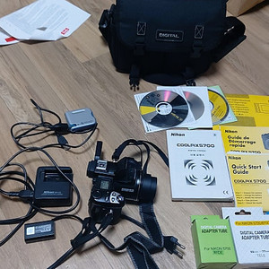상태좋은 소장용급 니콘 쿨픽스 5700 NIKON COOLPIX 5700 디지털카메라 디카 팝니다-군포시