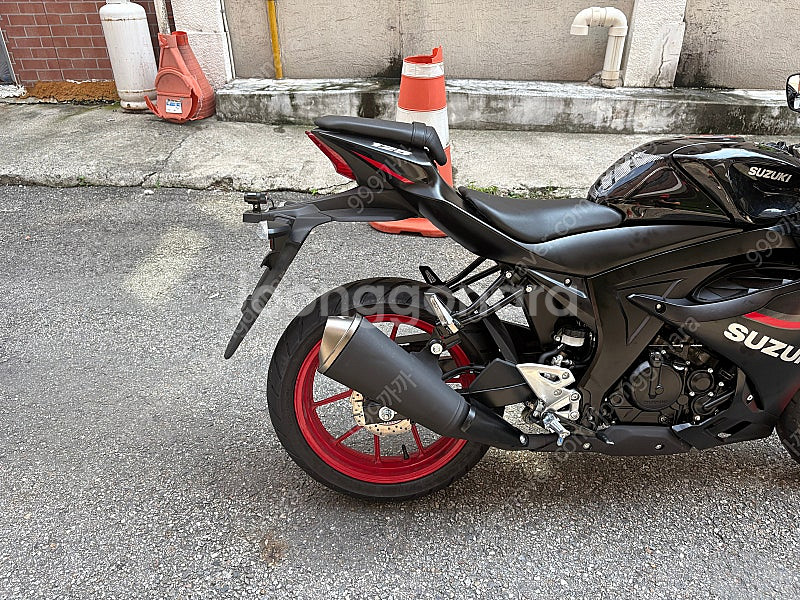 서울 스즈키 GSX-R125 25년식 민트급--8