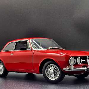 1/18 오토아트 알파로메오 1750 판매합니다. 오토아트 교쇼 미니챔프 다이캐스트 모형차