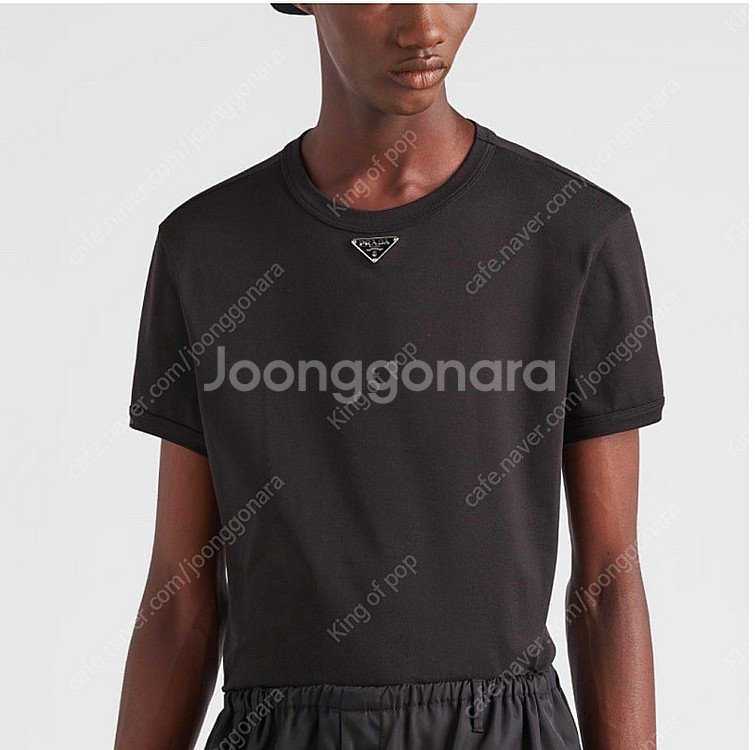 제로(구)모자이크/프라다 넥플레이트 트라이앵글 반팔/L--0