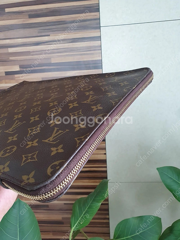 정품 루이비통 모노그램 클러치(38사이즈)--4
