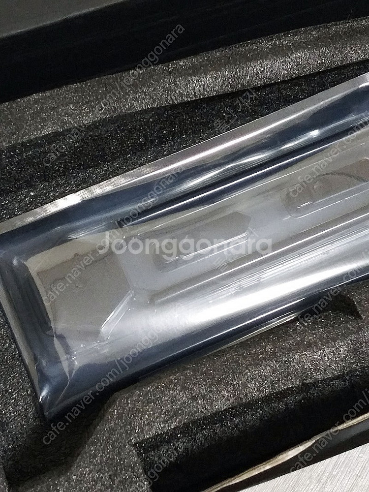 [새제품] 갤럭시 알루미늄 그래픽카드 지지대__블랙--4
