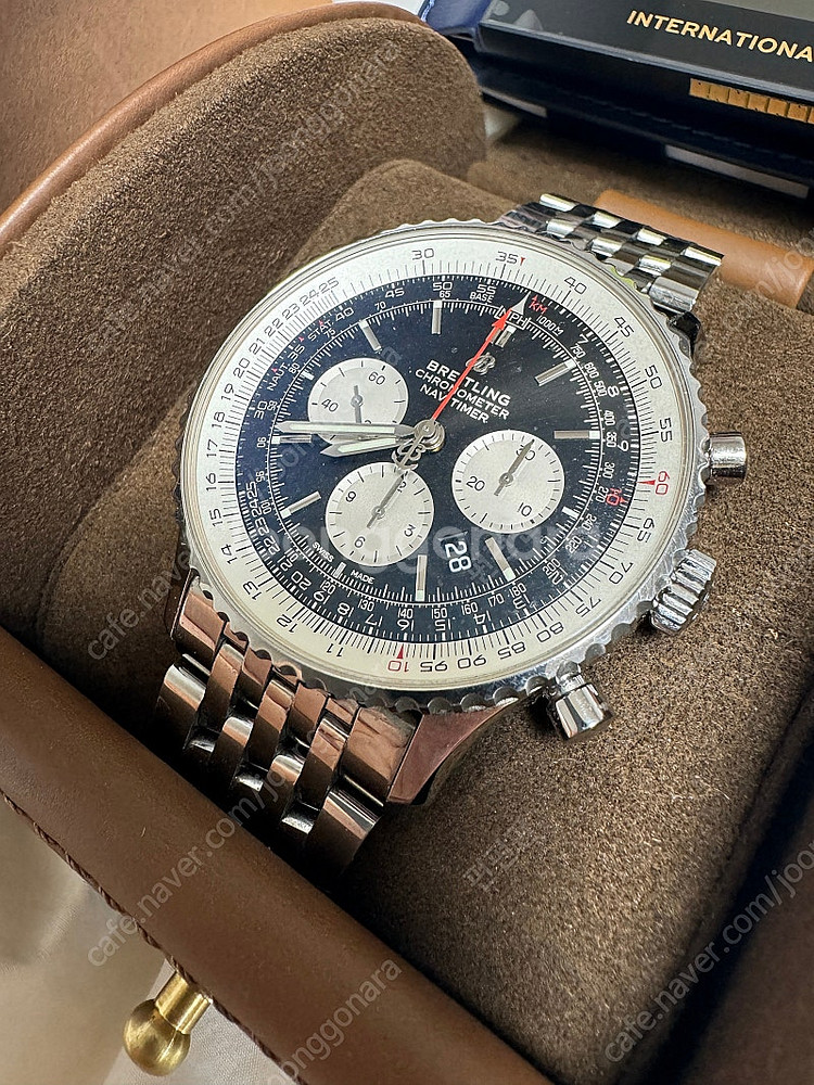 브라이틀링 네비타이머 46mm 검판 브레이슬릿 / 정품...--1