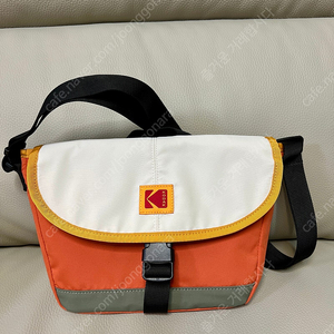 코닥 KODAK 스몰 메신저백 K4343LBG77 새상품