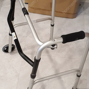 접이식 워커 보행기 웰비 택포
