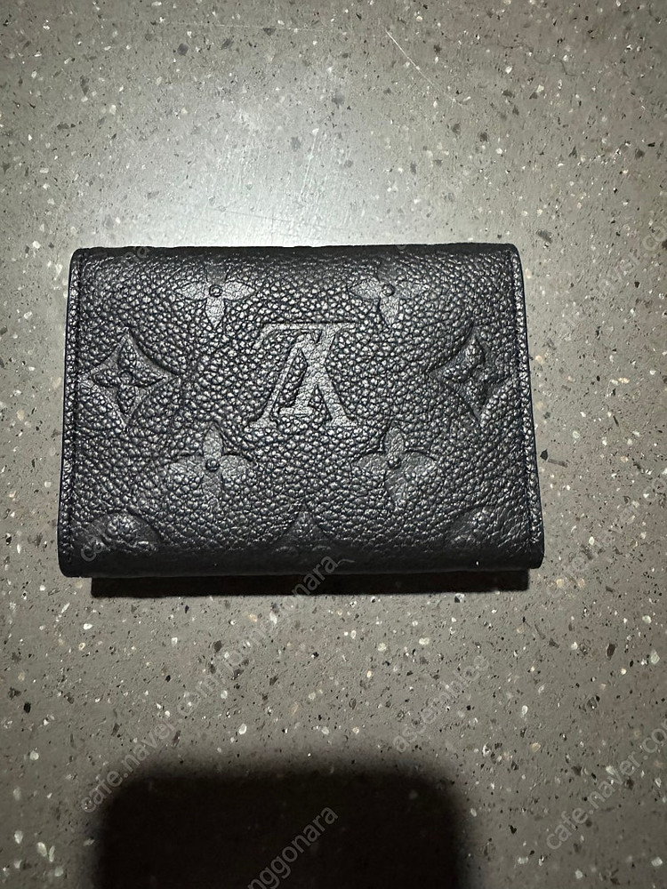 루이비통 로잘리 그레인 모노그램 앙프렝뜨 레더 코인 퍼스 블랙--1