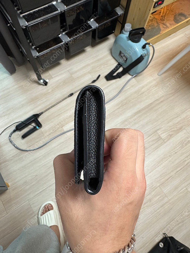 루이비통 로잘리 그레인 모노그램 앙프렝뜨 레더 코인 퍼스 블랙--3