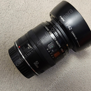 캐논 EF 50mm f2.5 MACRO 렌즈 팝니다.