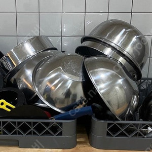 베이킹용품 일괄처분 (베이킹볼, 1호 케이크틀 등)