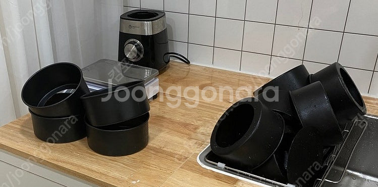 베이킹용품 일괄처분 (베이킹볼, 1호 케이크틀 등)--1