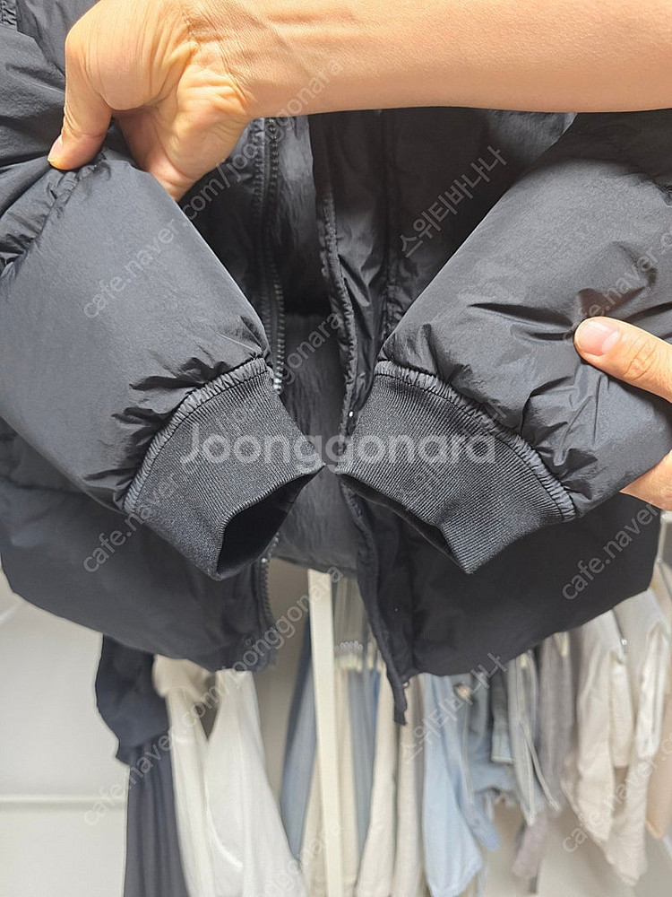 스톤아일랜드 크링클랩스 20fw 논후드숏패딩--4