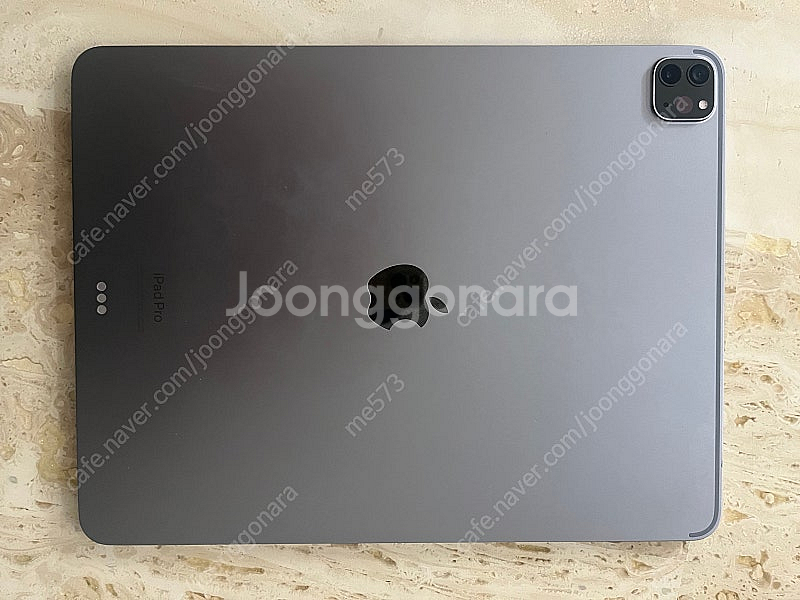아이패드 12.9 6세대 m2--0