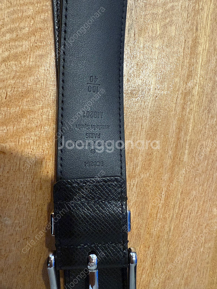 루이비통 퐁뇌프 벨트 팝니다--1
