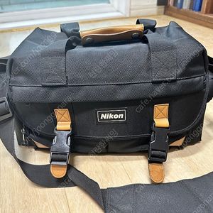 니콘 D40 + 18-55(니콘) 5천컷