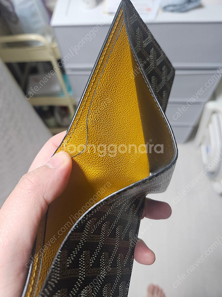 정품 고야드 빅투아르 블랙 반지갑 팝니다.--4