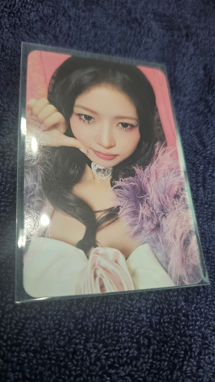 아이브 시크릿 포카 (장원영 레이 이서 리즈 가을) 이미지