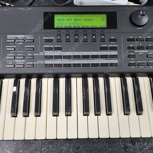 로랜드 롤랜드 Roland XP-80 키보드 건반 신디사이저 일본제작 경기광주