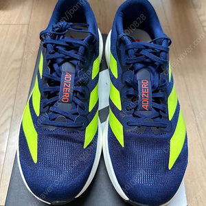 아디다스 에보SL