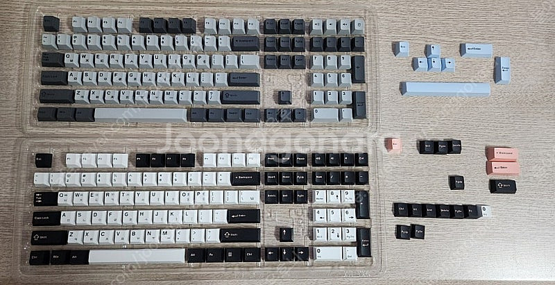 청주 pbt키캡 미사용 두가지 일괄 팝니다--0