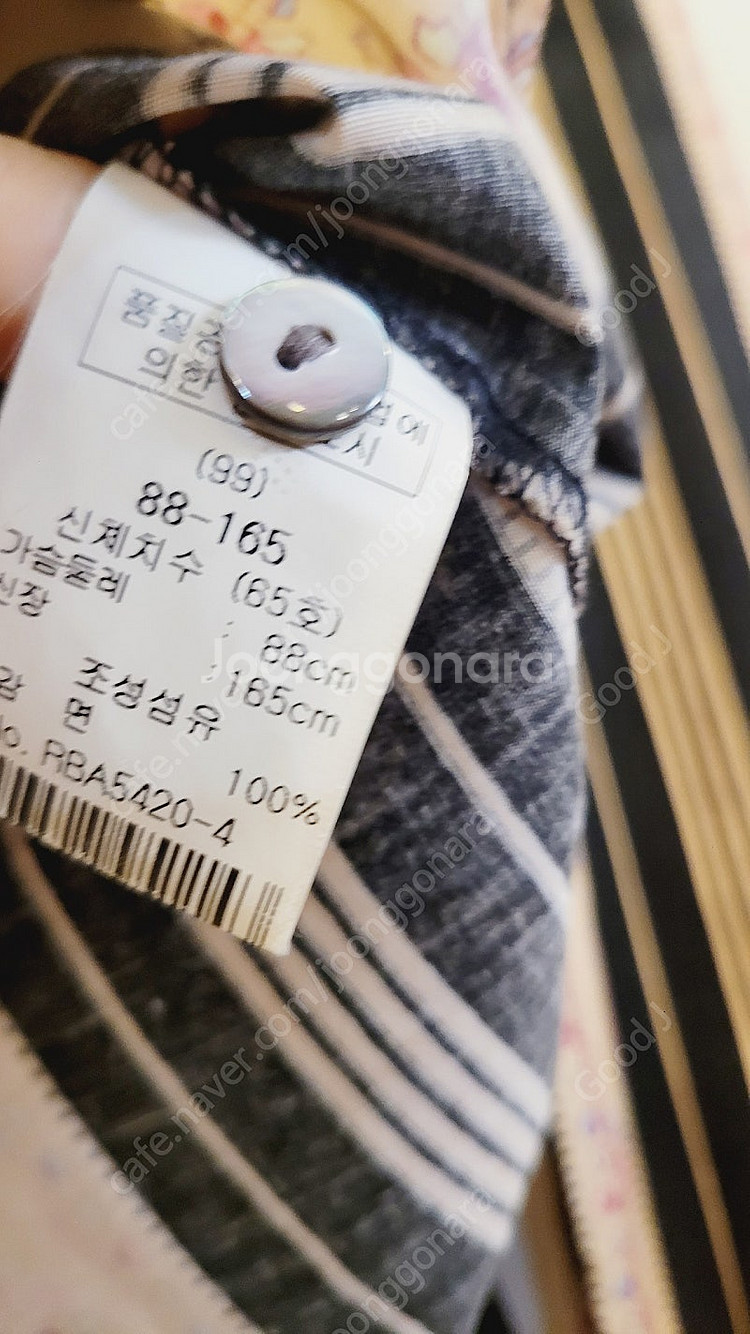 레니본 셔츠 블라우스. 레이스 샤스커트--5
