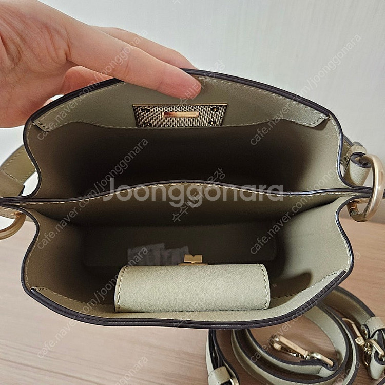 엘레강스파리 토브 플리에 버킷백 (정가18만대)--5